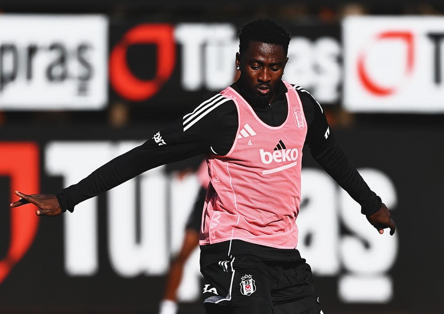 Sergen Yalçın reacts to Ndidi performance in Beşiktaş victory