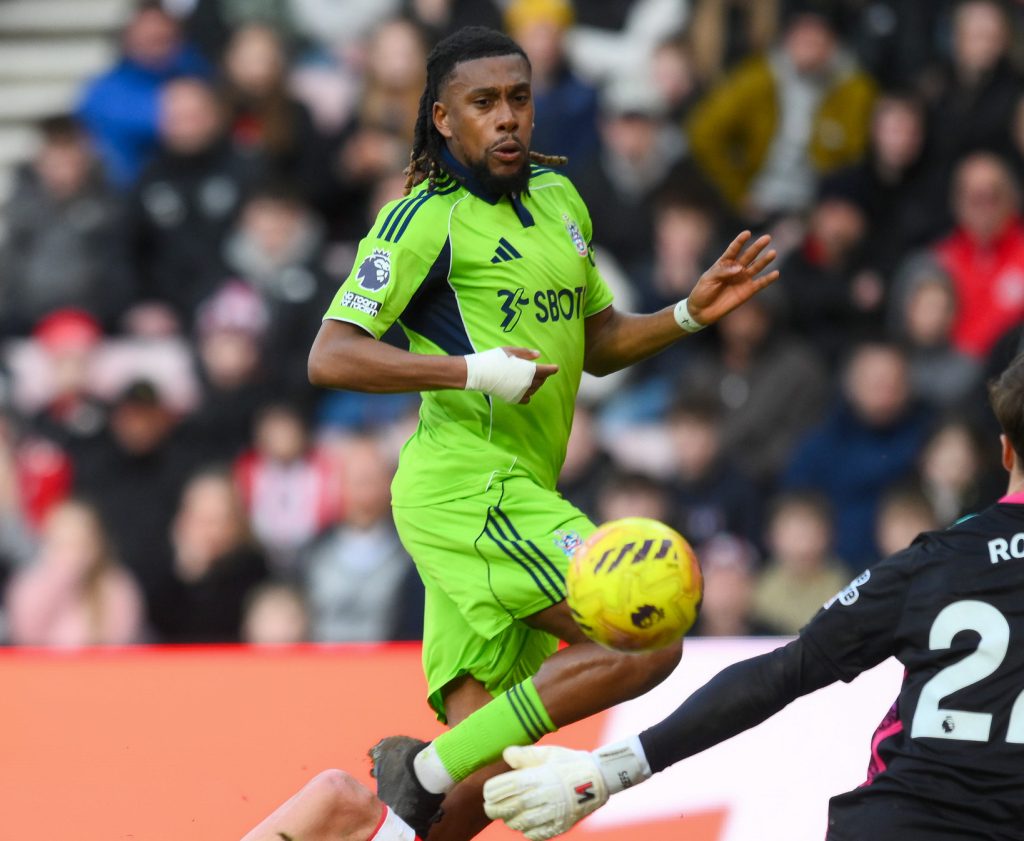 Premier League: Iwobi Leads Fulham To Big Road Victory At Sunderland