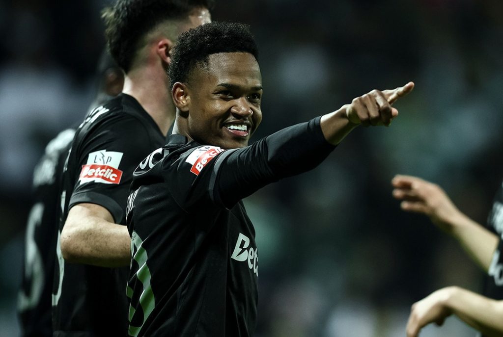 Geny Catamo Curls In A Beautiful Strike As Sporting Cp March To Victory