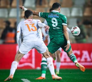 Botola : la Renaissance Sportive de Berkane et le Raja se neutralisent (1-1)