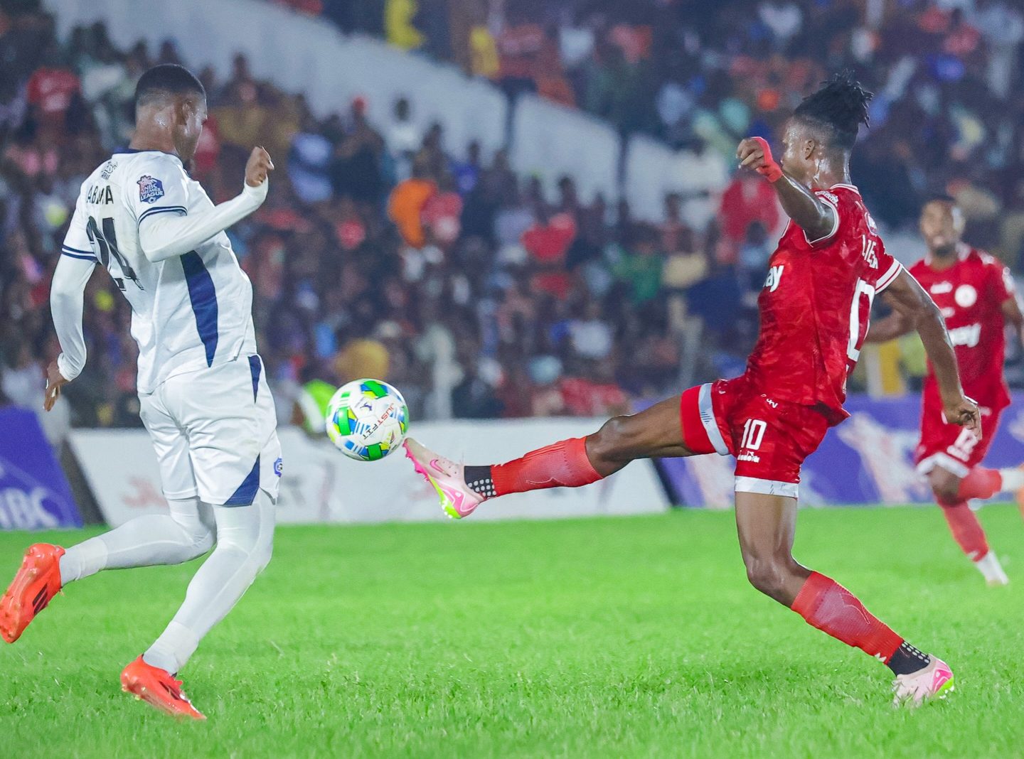 Ligi Kuu Bara: Simba lose ground with draw; Azam FC cruise to victory