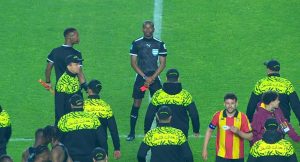 Le geste d’Issa Sy qui a figé tout le monde après ES Tunis – Al Ahly