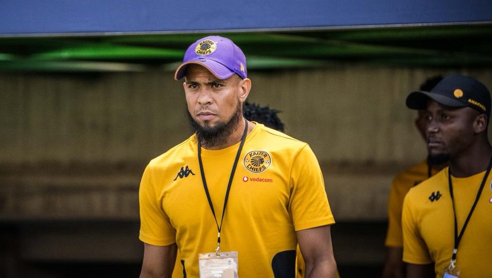 Hugo Broos identifies Chiefs goalie as potential successor to Ronwen Williams