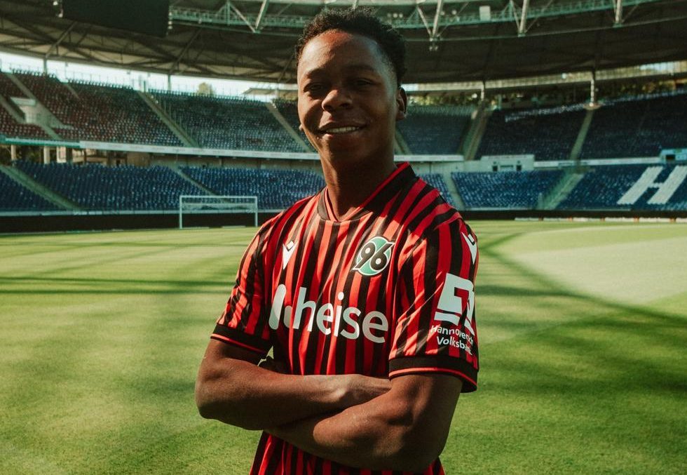 Bundesliga starlet Mhango earns Malawi call-up
