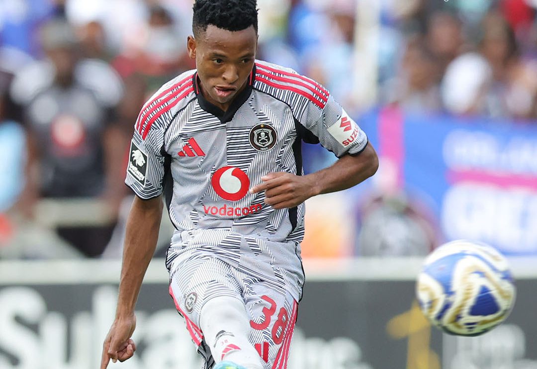 Mofokeng and Cardoso sweep PSL Monthly Awards for March