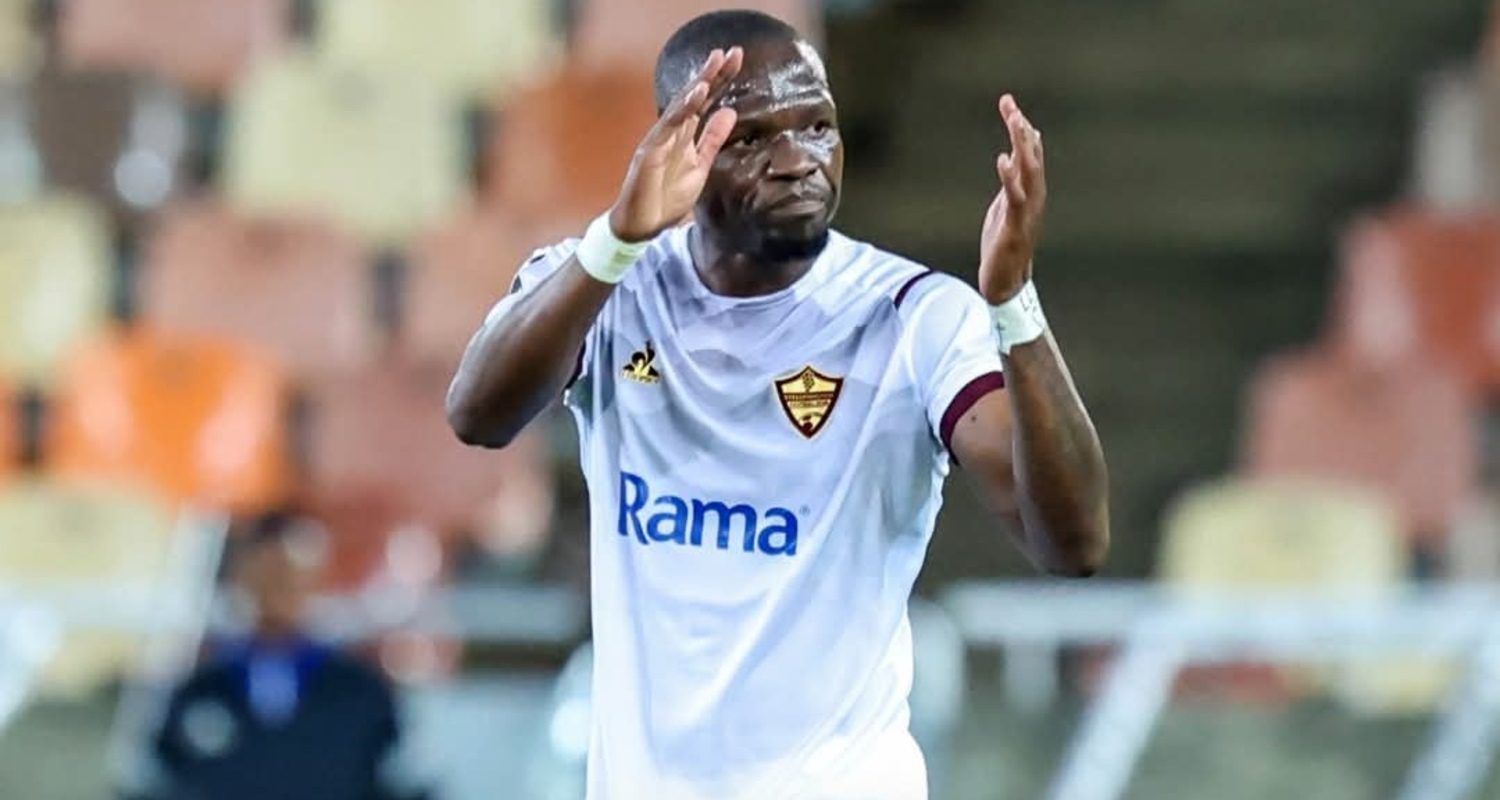 Hunt outlines the blueprint to unlocking Pirates striker Mabasa