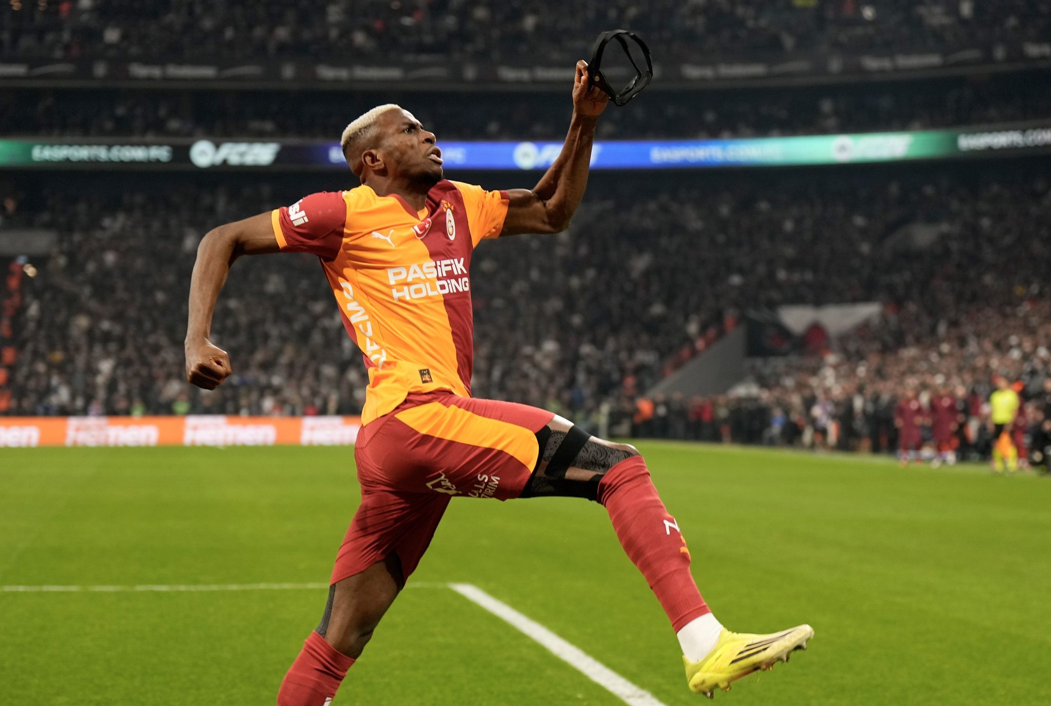 Osimhen says Beşiktaş win confidence boost ahead of Liverpool test