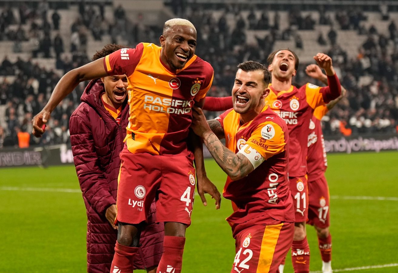 Arne Slot wary of Victor Osimhen attacking prowess