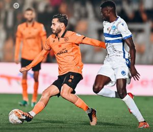 Ligue des champions CAF : La Renaissance Berkane arrache le nul face à Al-Hilal