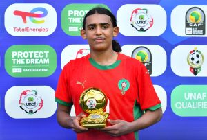 Ajax Amsterdam sur les traces du jeune talent marocain Ilian Hadidi