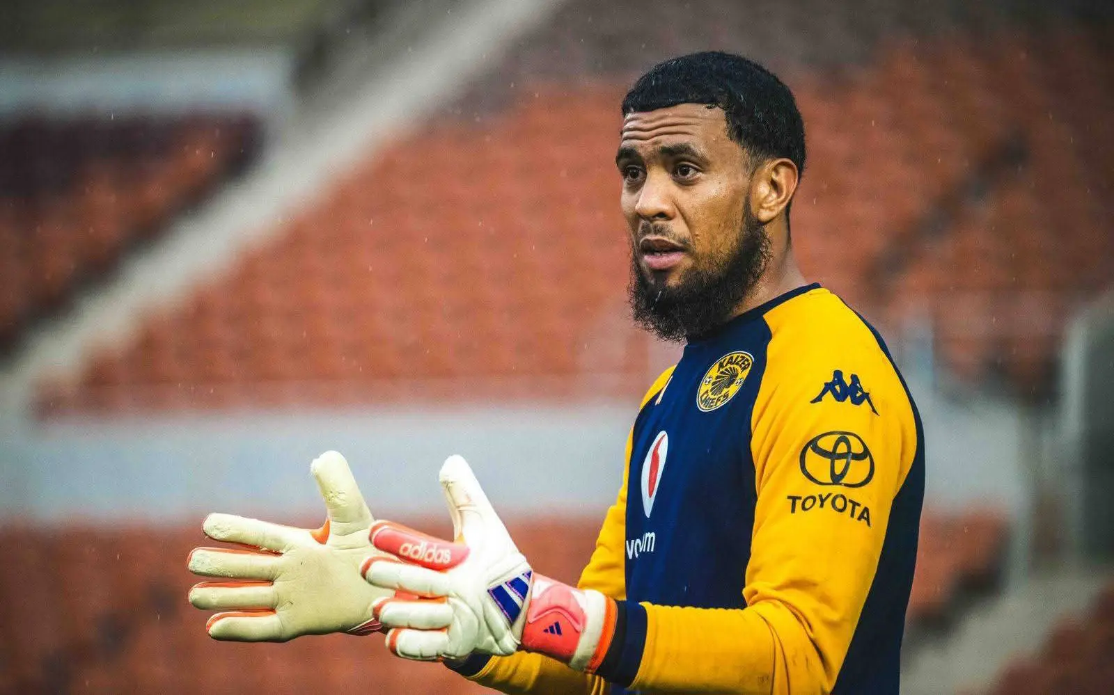 Kaizer Chiefs coach provides crucial update on captain Brandon Petersen