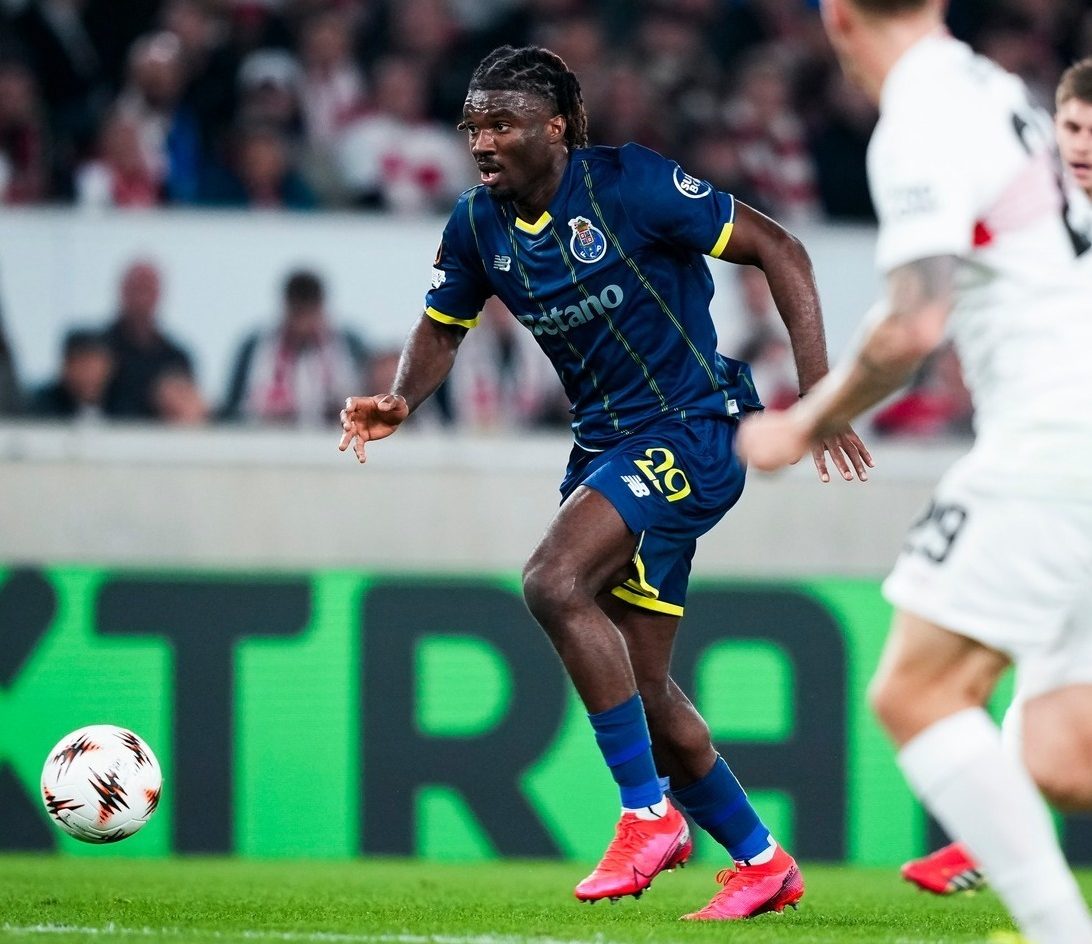 Porto coach Francesco Farioli backs Moffi after striker endures jeers