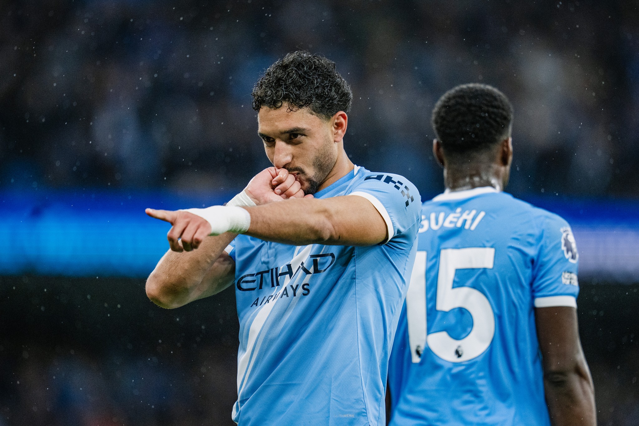 Marmoush and Semenyo fire Manchester City past Crystal Palace to keep Premier League title race alive