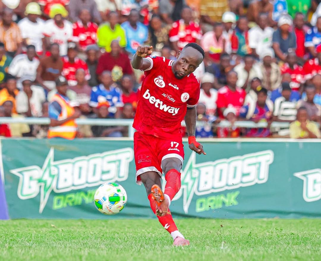 Simba cruise past Mashujaa to close gap on leaders Yanga