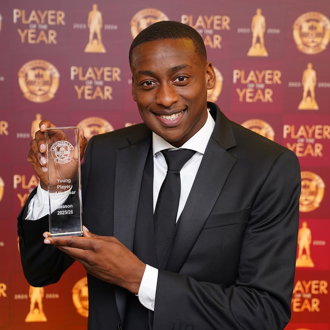 Tawanda Maswanhise scoops two awards with Motherwell FC