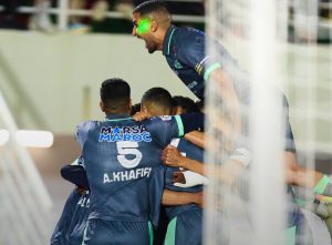 Botola Pro : le Raja fait tomber le MAS et prend les commandes du championnat