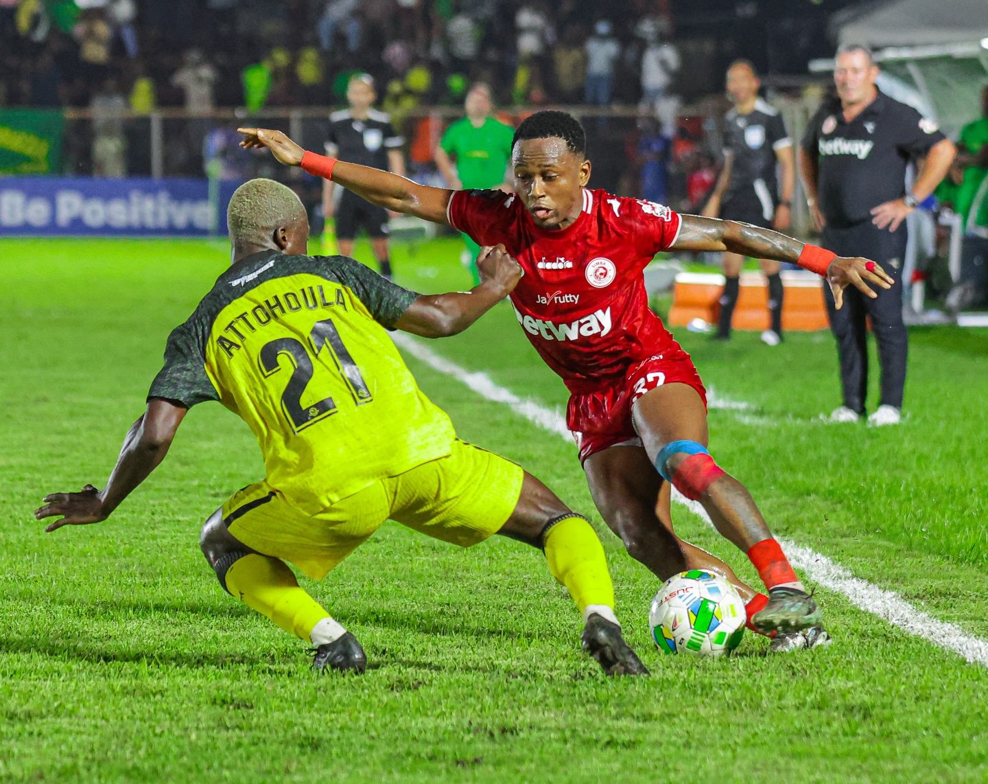 Simba start strong but squander opportunity in Kariakoo Derby draw with Yanga